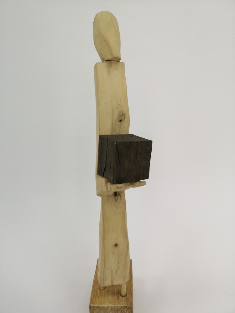 Скульптура Ноша обывателя от Art Магазина Абрис Клуб