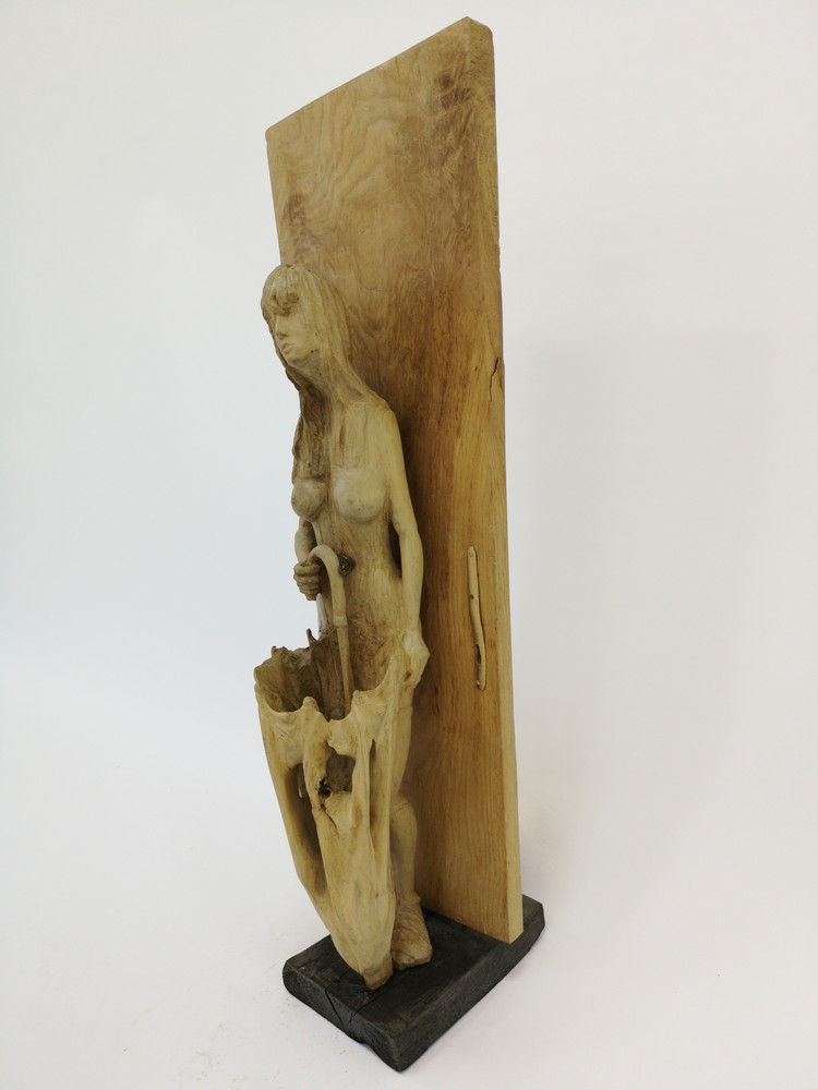 Скульптура Женщина с зонтиком от Art Магазина Абрис Клуб